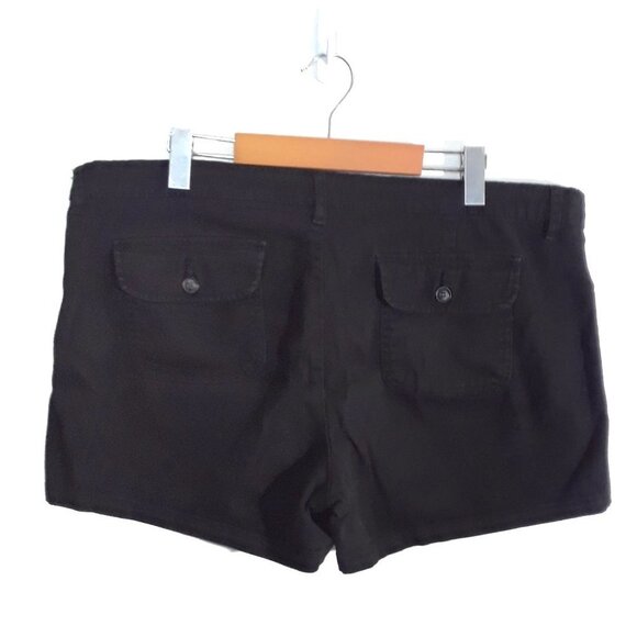 Jules & James Black Plus Size Shorts Ladies Size 14 - Picture 3 of 9